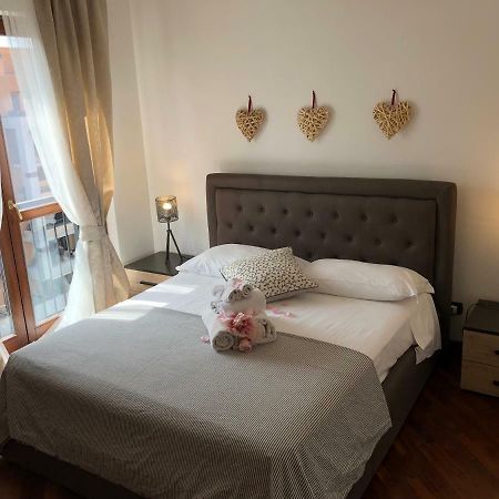 Perugino Apartments Ф'юмічіно Екстер'єр фото