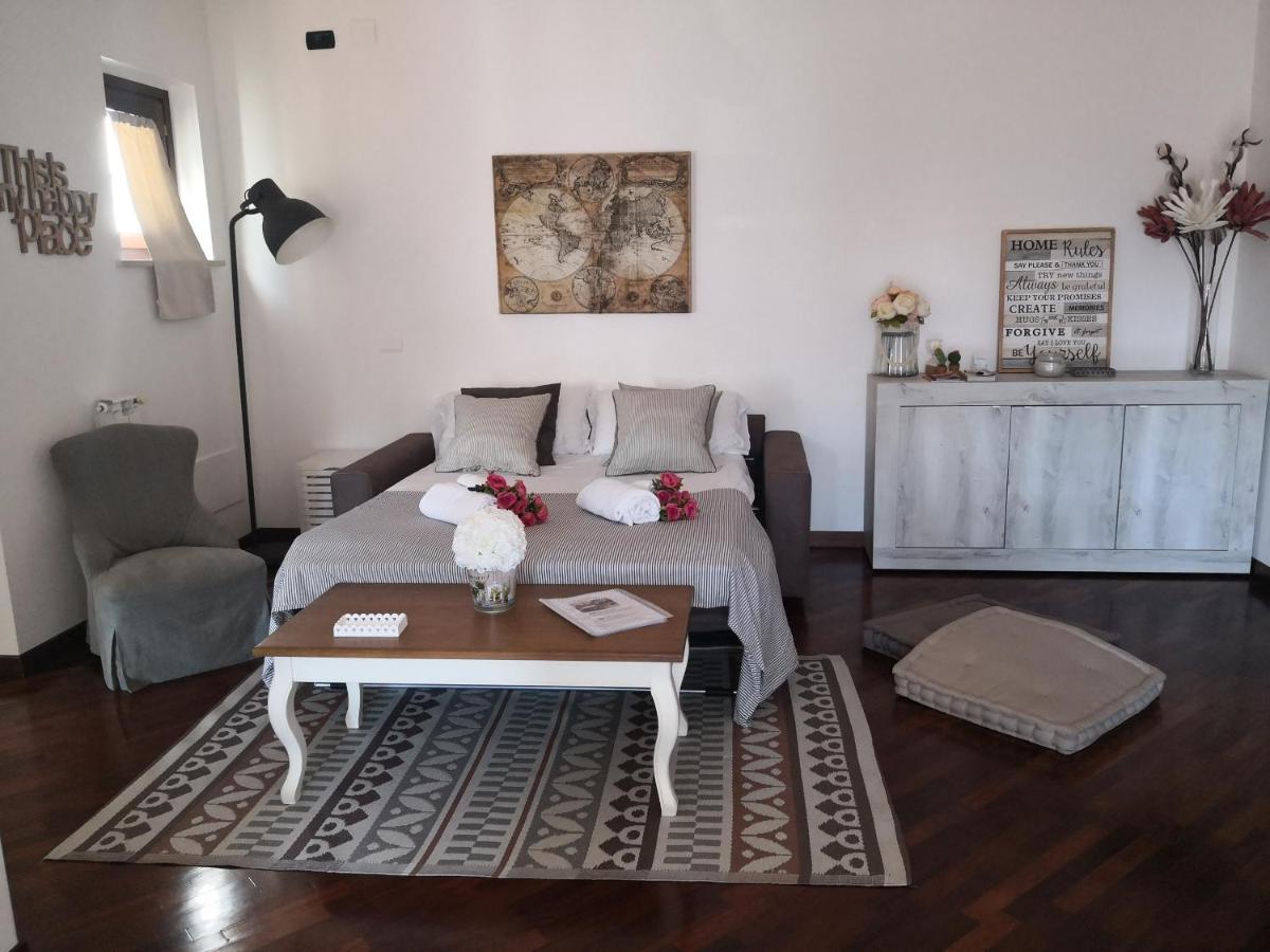 Perugino Apartments Ф'юмічіно Екстер'єр фото